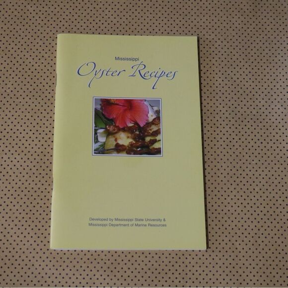 Mississippi Oyster Recipes Booklet - Picture 1 of 1